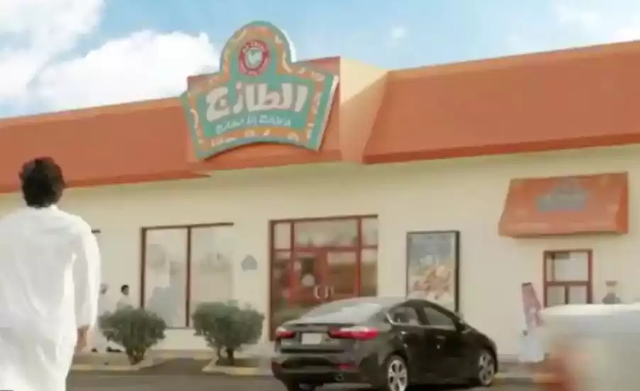  سعودي اتصل ب 100مطعم يطلب وجبة عشاء وعند وصول عمال التوصيل كانت الصدمة!