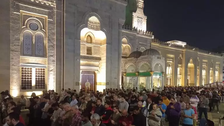 إعادة افتتاح أشهر وأقدم المساجد في مصر  بعد شهرين من إغلاقه